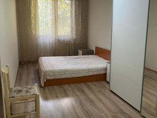 Apartament cu 2 camere, 60 m², Buiucani, Chișinău foto 3