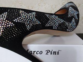 Pantofi noi mar.40