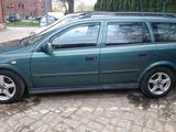 Opel Astra foto 1