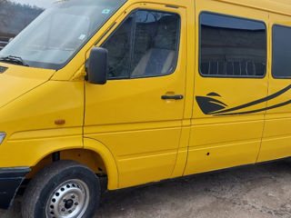 Mercedes Sprinter foto 1