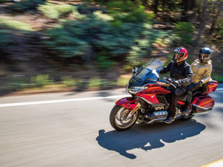 Honda Gold Wing Tour 2024 foto 4