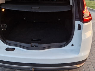 Renault Grand Scenic foto 16