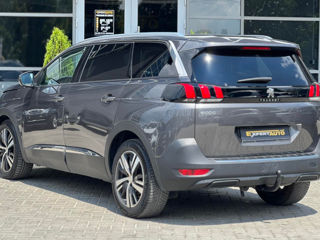 Peugeot 5008 foto 4