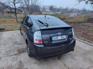 Toyota Prius foto 4