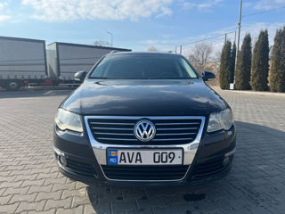 Volkswagen Passat foto 1