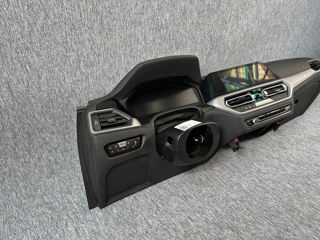 Plansa bord BMW G20 G21 G22 G23 G26 G80 G81 G82  foto 2