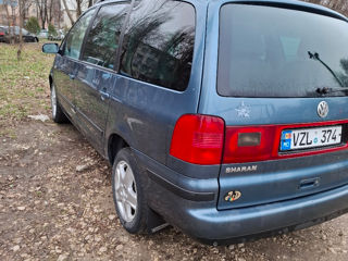 Volkswagen Sharan foto 10