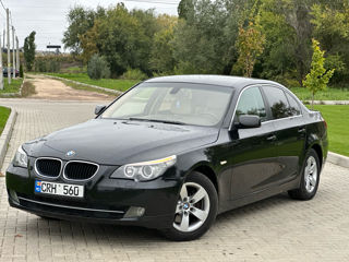 BMW 5 Series foto 2