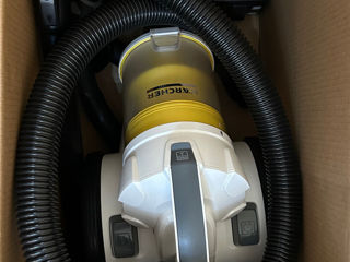 Aspirator Karcher VC 3 foto 3