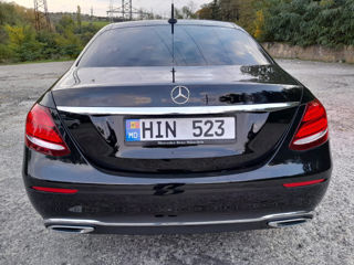 Mercedes E-Class foto 6