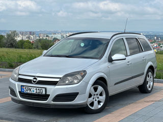 Opel Astra foto 2