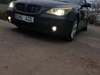 BMW 5 Series foto 3