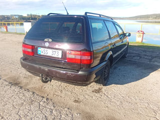 Volkswagen Passat foto 4