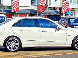 Mercedes E-Class foto 5