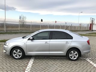 Skoda Rapid foto 3