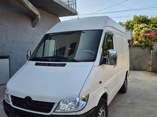 Mercedes Sprinter foto 0