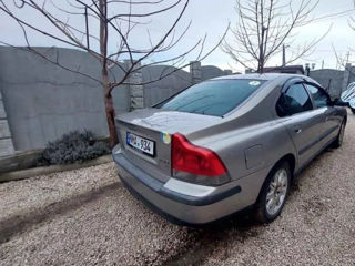 Volvo S60 foto 2