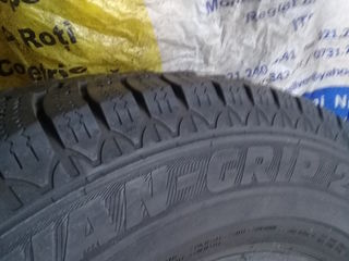 Semperit Winter 215/65 R16C идеальная- срочно foto 4