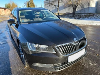 Skoda Superb foto 5