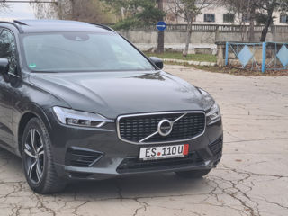 Volvo XC60 foto 1