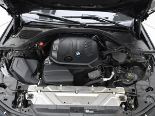 BMW 3 Series foto 5