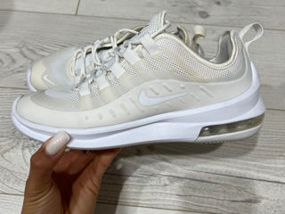 Nike Womens Air Max Axis White Running Shoes Comfort AA2168-100 foto 2