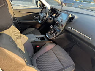 Renault Grand Scenic foto 4