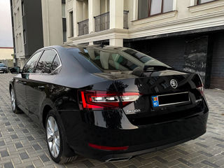 Skoda Superb foto 7