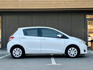 Toyota Yaris foto 3