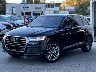 Audi Q7 foto 1