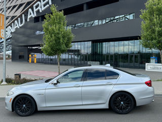 BMW 5 Series foto 3