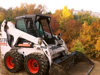 Servicii mini excavator,мини экскаватор,mini incarcator,bobkat ,kamaz foto 3