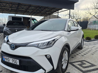 Toyota C-HR foto 3