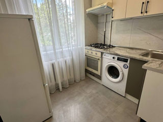 Apartament cu 2 camere, 48 m², Botanica, Chișinău foto 3