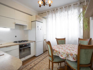 Apartament cu 3 camere, 85 m², Centru, Chișinău foto 5