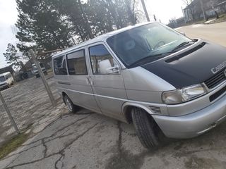 Volkswagen Caravell foto 4