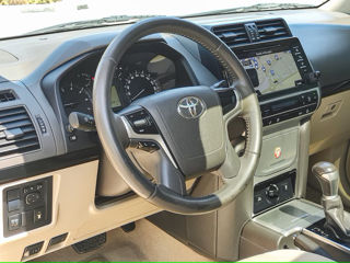 Toyota Land Cruiser Prado foto 8