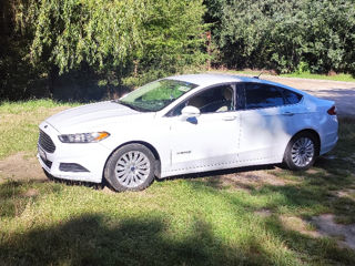 Ford Fusion foto 1