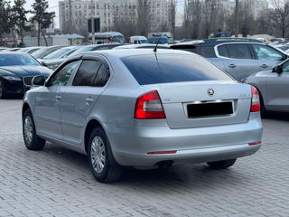 Skoda Octavia foto 3