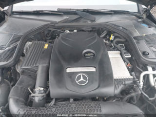 Mercedes C-Class foto 9