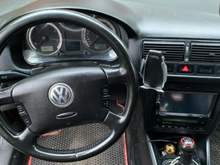 Volkswagen Golf foto 6