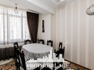 Apartament cu 3 camere, 94 m², Centru, Chișinău foto 4