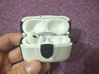 Cumpăr cască AirPods Pro 2