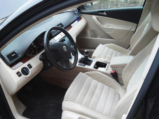 Volkswagen Passat foto 4