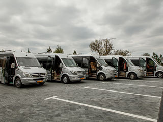 Mercedes Sprintere Delfine 12,15,17,19,20,21,23,24 locuri ! Vip Lux, la comanda , orice directie ! foto 2