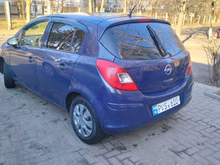 Opel Corsa foto 3