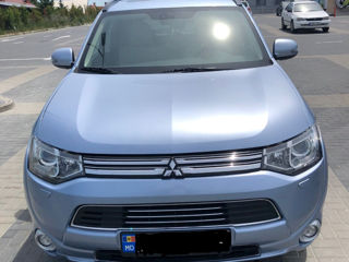 Mitsubishi Outlander foto 7