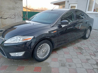 Ford Mondeo foto 5