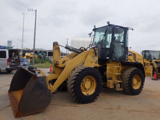 Incarcator frontal CAT 910K / Фронтальный погрузчик CAT 910K foto 1