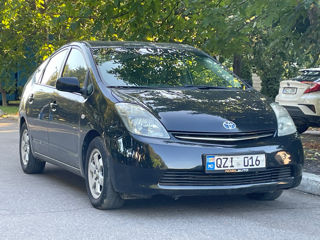 Toyota Prius foto 1